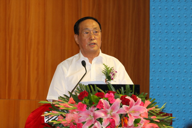 2011中國(guó)汽車(chē)產(chǎn)業(yè)信息化高峰論壇暨成果評(píng)選在京舉辦      